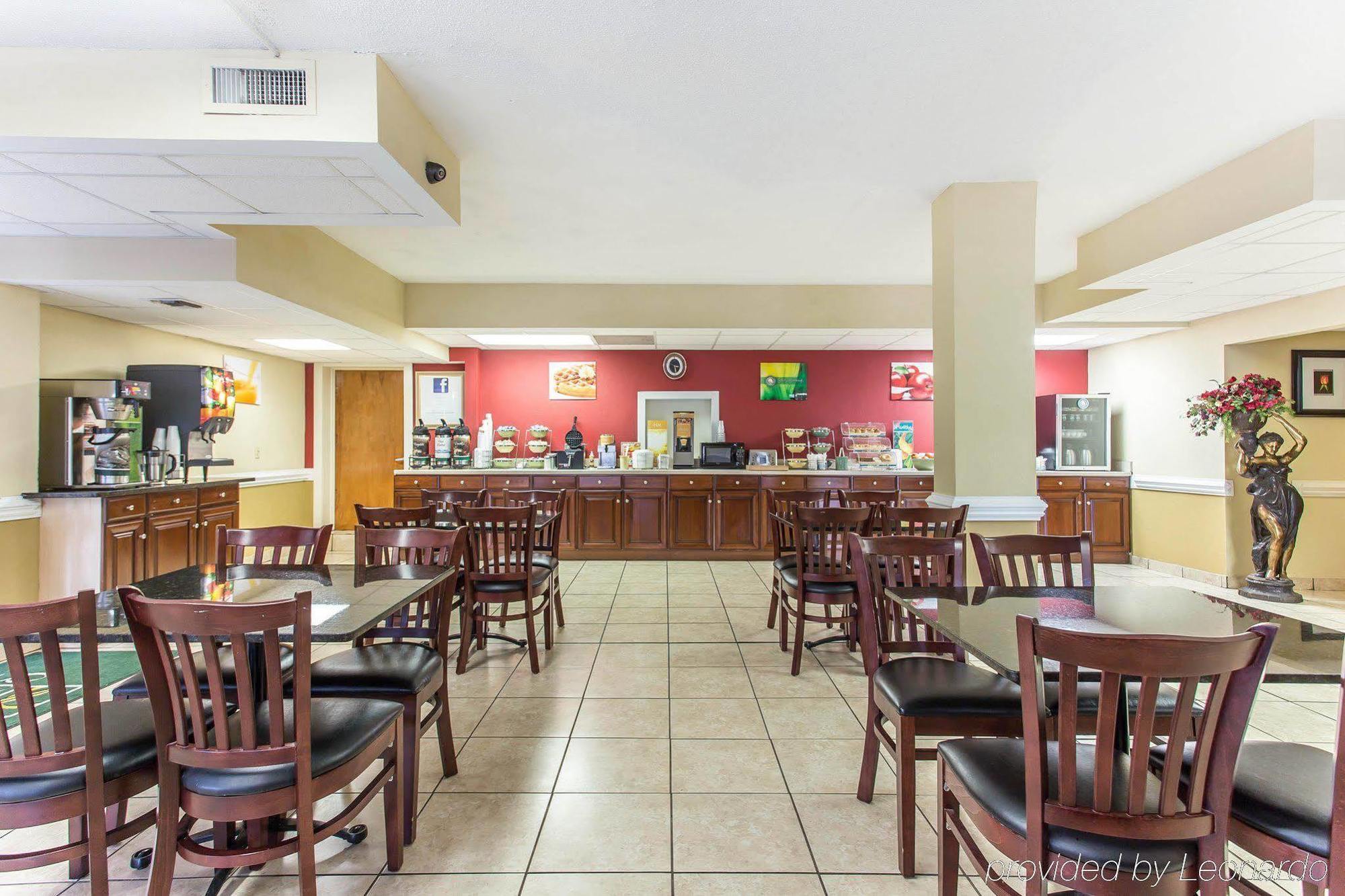 Clarion Pointe Statesville Extérieur photo